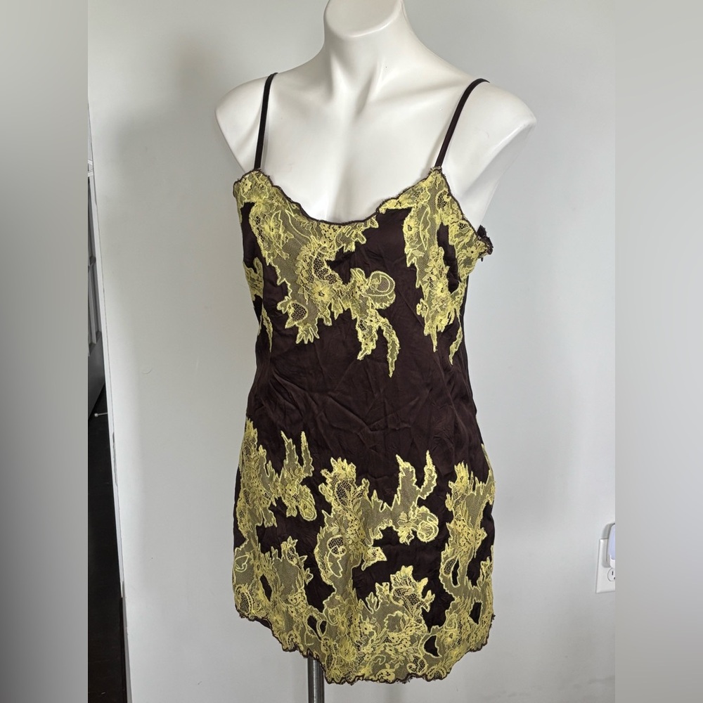Topshop Brown Mini Dress with Yellow Lace Appliqué Size 8 NWOT